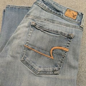 American eagle cropped jeans